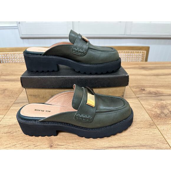 All Black Flat Buckle Mule Green Sz 8.5/9 US 39 EU NIB Minimalist Sleek Stylish - Picture 3 of 15